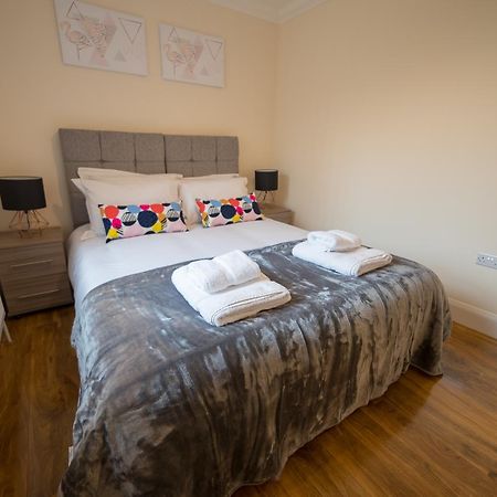 London Heathrow Serviced Apartments Ashford  Eksteriør billede