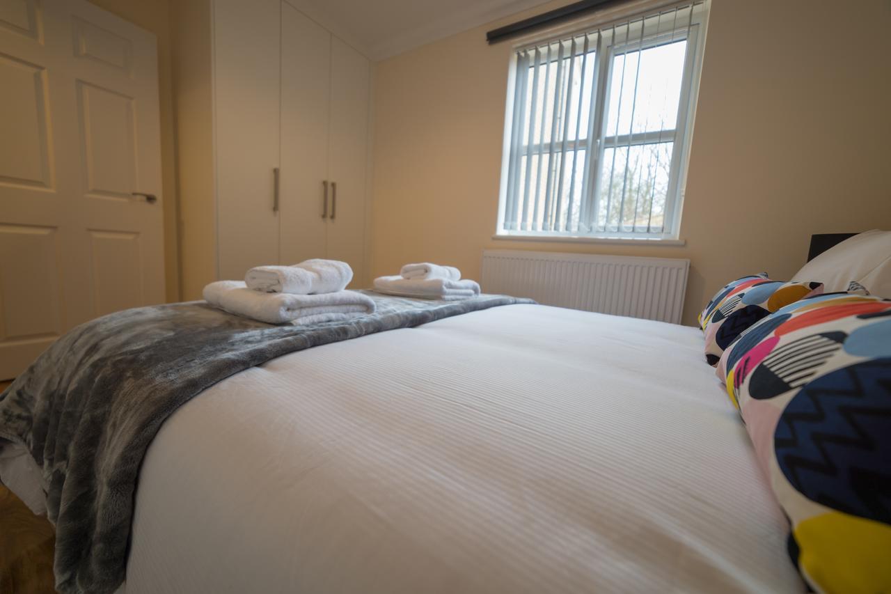 London Heathrow Serviced Apartments Ashford  Eksteriør billede