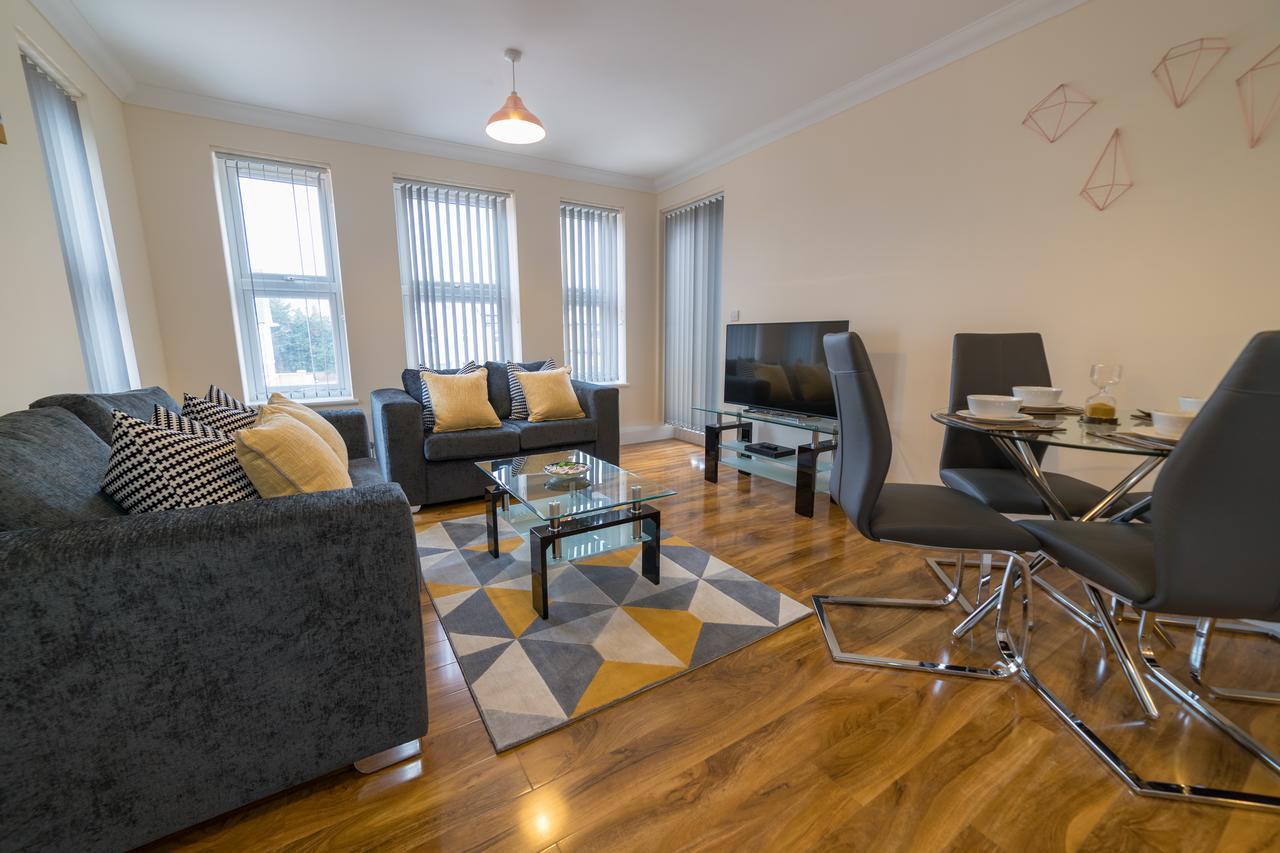 London Heathrow Serviced Apartments Ashford  Eksteriør billede